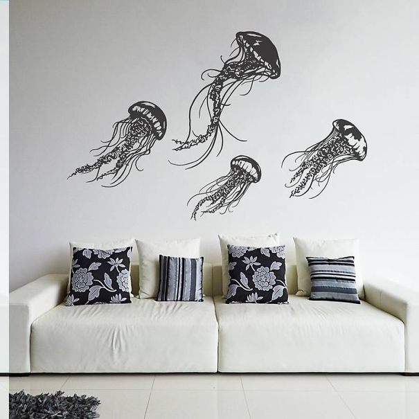 Eye-Deceiving-Ghostly-Silhouettes-That-Make-Your-Wall-Full-of-Magic7__605